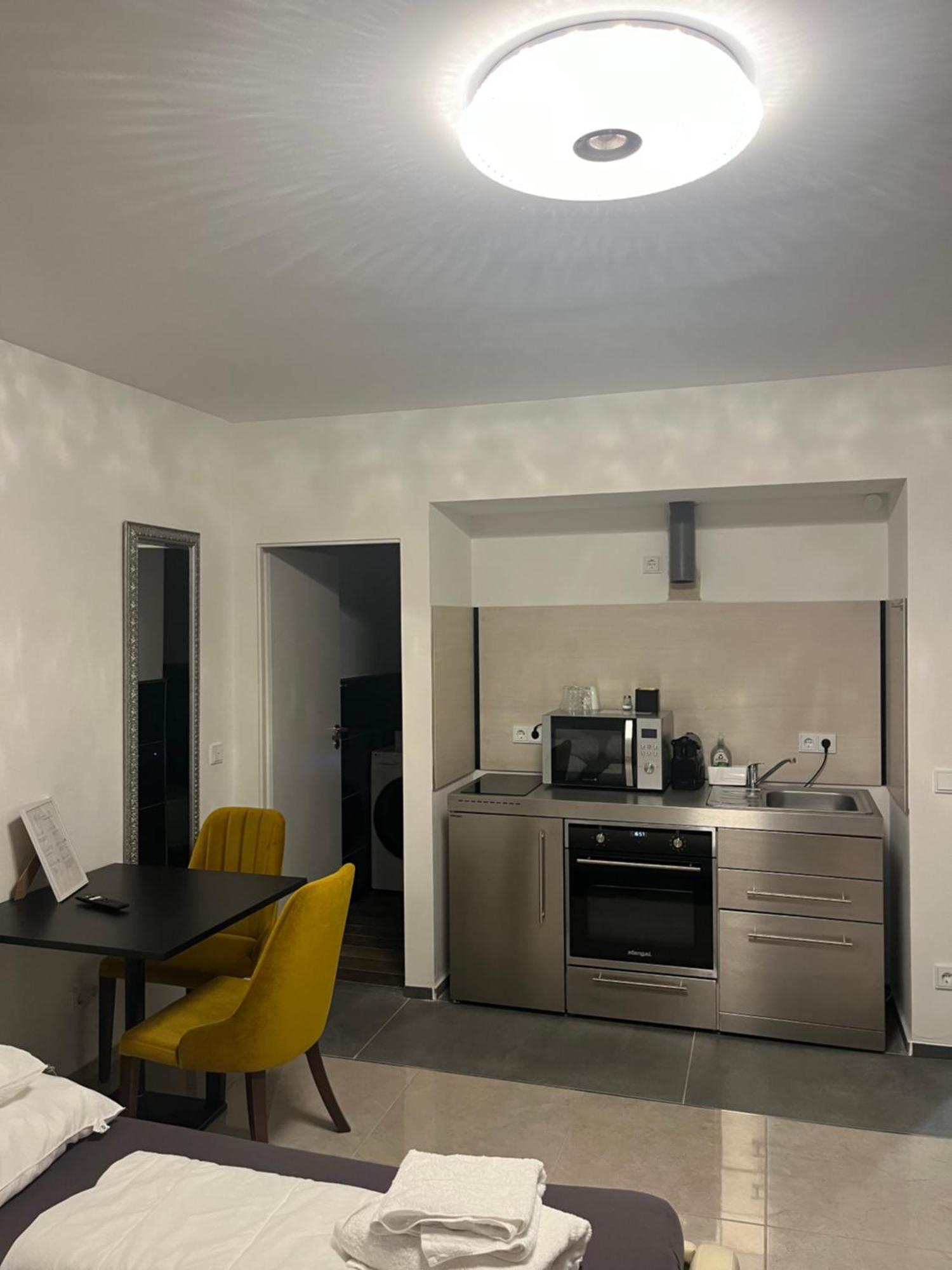 House Cologne Apartment Exterior photo